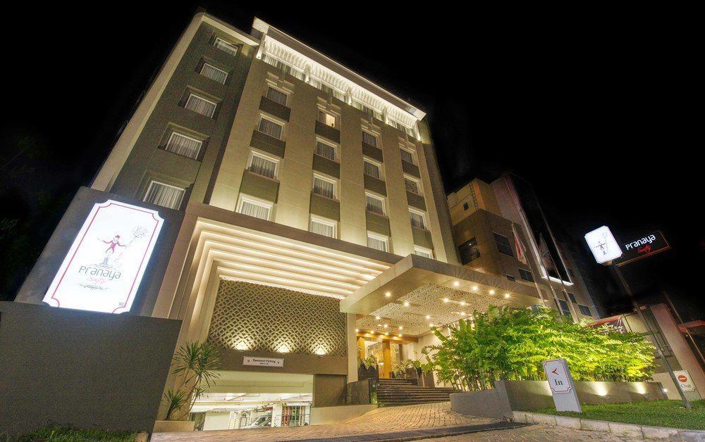 Pranaya Boutique Hotel Serpong Exterior photo